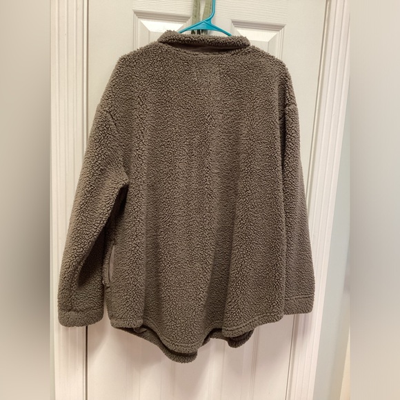 Koolaburra by UGG SX L Women’s Brushed Back Sherpa Cozy Shacket Sweater Brown - Picture 2 of 7